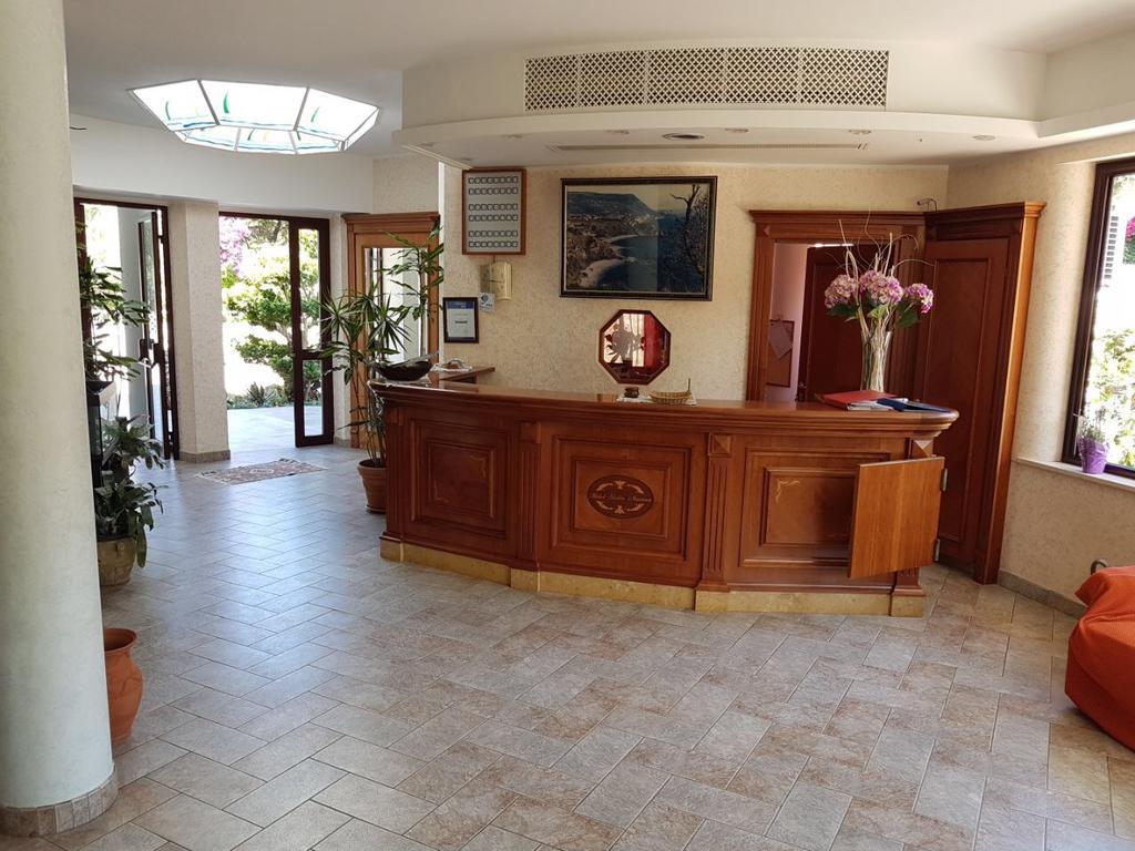 Hotel Stella Marina Capo Vaticano Esterno foto