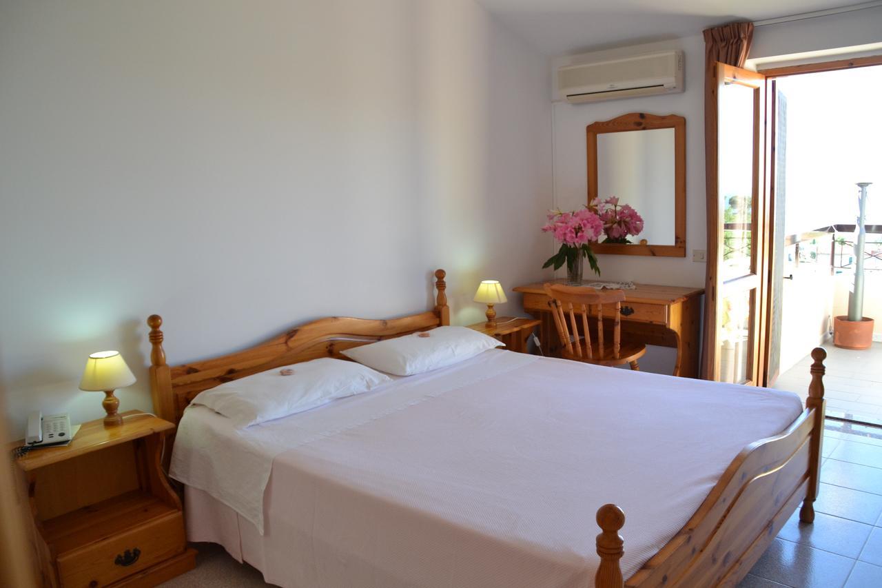 Hotel Stella Marina Capo Vaticano Esterno foto